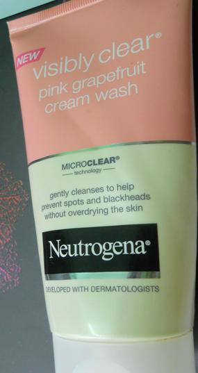 Neutrogena Visibly Clear Pink Grapefruit Cream Wash Review