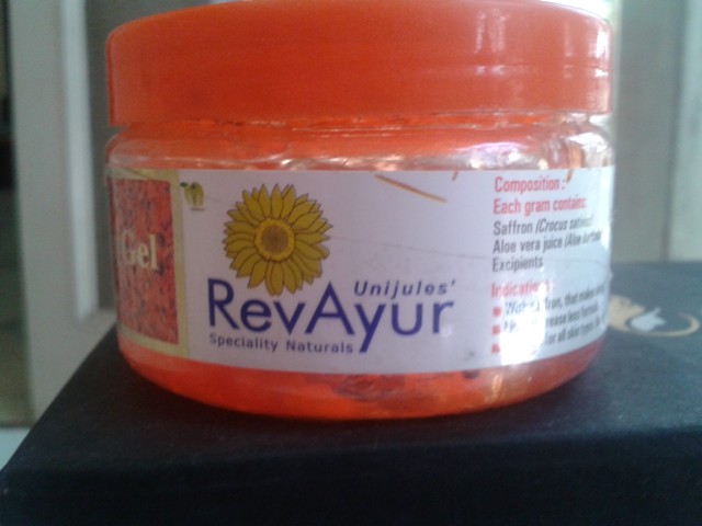 RevAyur Saffron Beautifying Gel