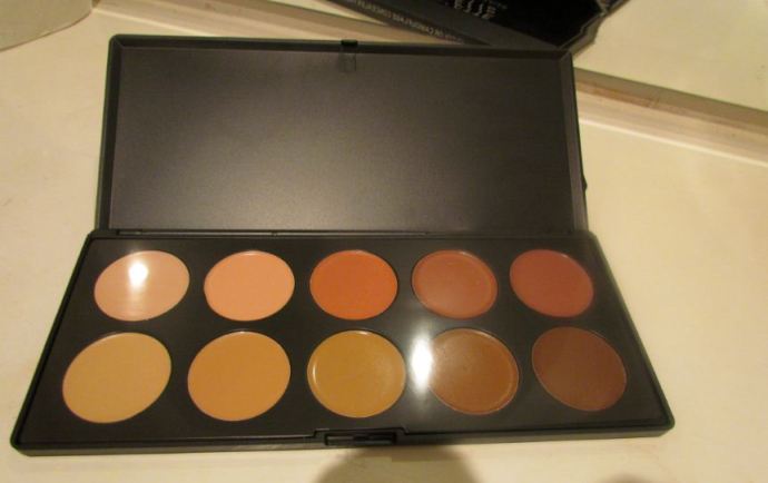 Reduktion Forord hamburger BH Cosmetics 10 Color Camouflage and Concealer Palette
