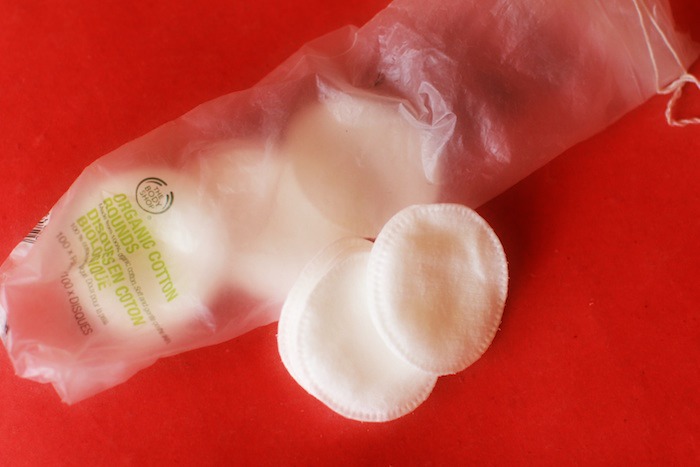 Cotton pads by the body shop