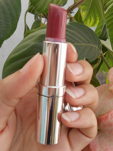 Colorbar Soft Touch Lipstick in Clyspo Review