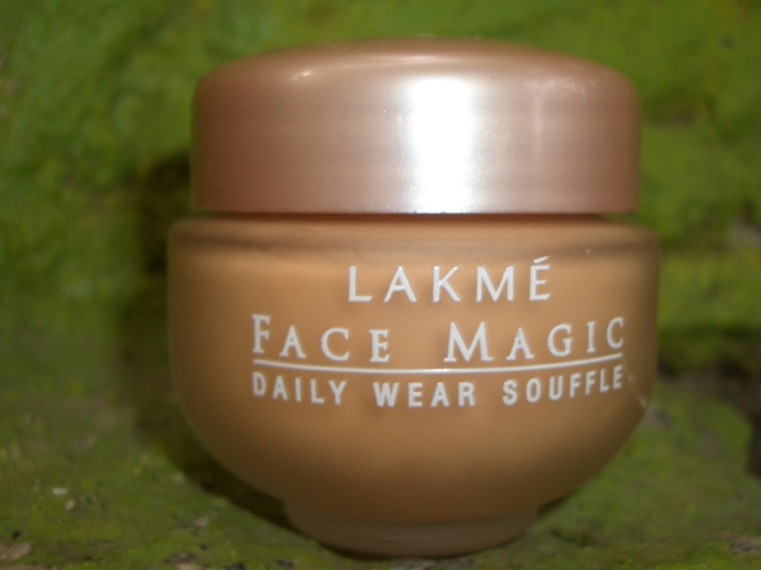 Lakme Face Magic Daily Wear Souffle Review