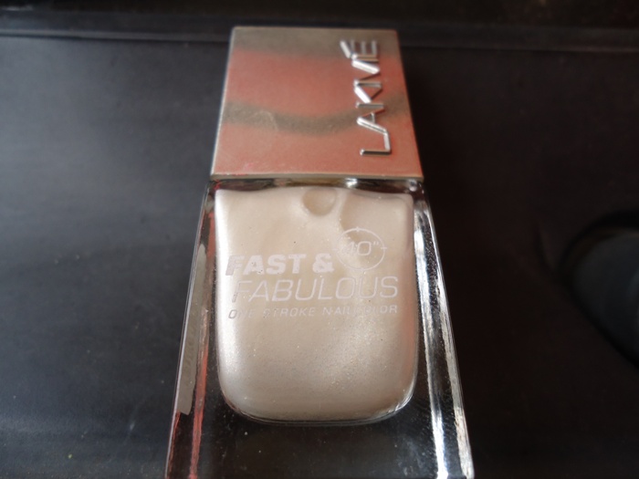 Lakme Fast and Fabulous Silver High