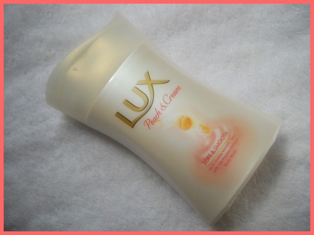 Lux Peach and Cream Body Wash