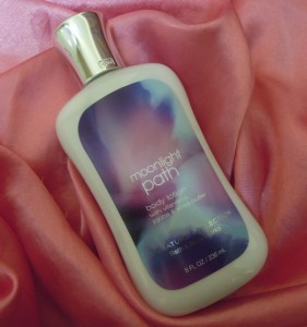 Bath and Body Works Moonlight Path Body Lotion Review