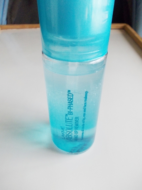 Lakme Absolute Bi-Phased Makeup Remover