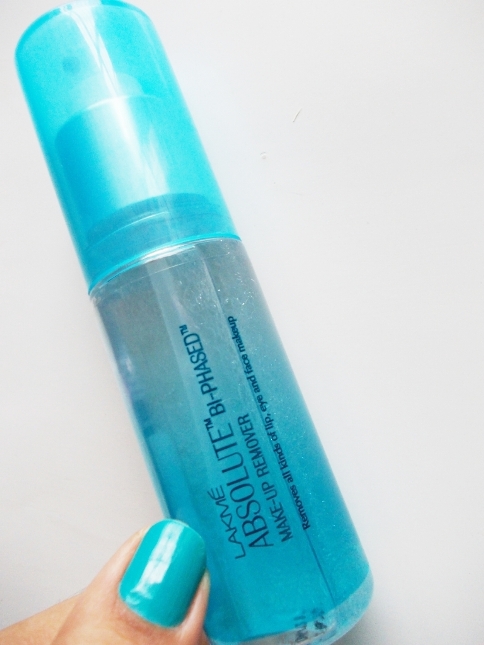 Lakme Absolute Bi-Phased Makeup Remover Review
