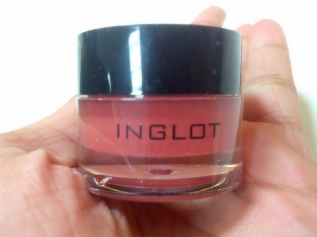 Inglot AMC Lip Paint in shade 52