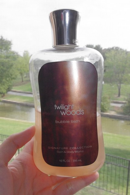 Bath and Body Works Signature Collection Twilight Woods Bubble Bath Review