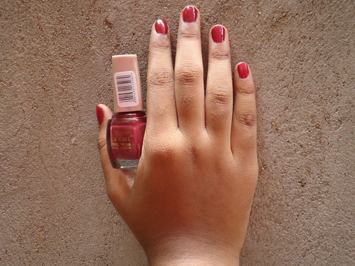 2. Lakme True Wear Nail Color 401 - Red Alert Review - wide 3