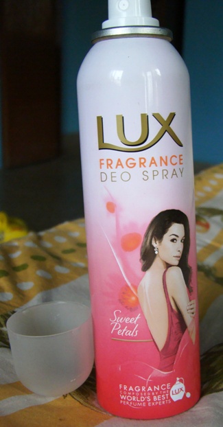 Lux Fragrance Deo Spray Sweet Petals