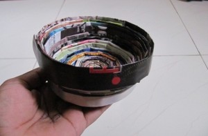 How To Make A Bowl From Used Magazine Papers