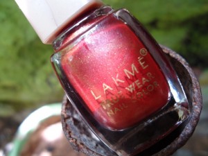 Lakme True Wear Nail Polish Red Allure