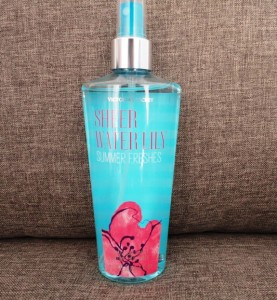 Victoria's Secret Sheer Water Lily Fragrance Mist Review