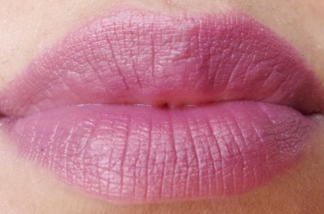 loreal-lipstick-violet-attitide