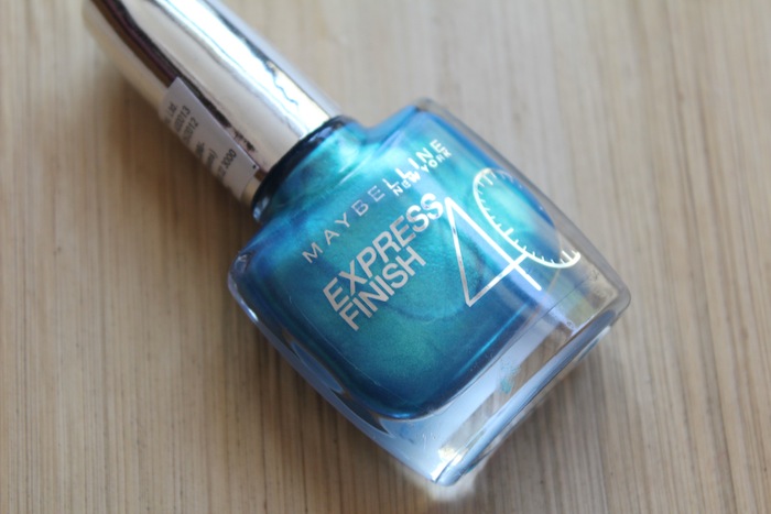 maybelline-express-finish-nail-paint-turquoise-green