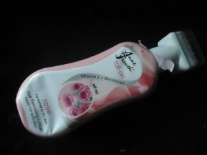 Anne French Roll-On Hair Removing Lotion Review