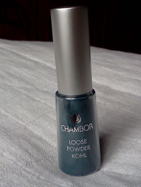 Chambor Loose Powder Kohl in Blue Review