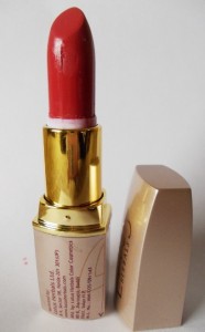 Lotus Herbals Pure Colors Lipstick Red Rose Review