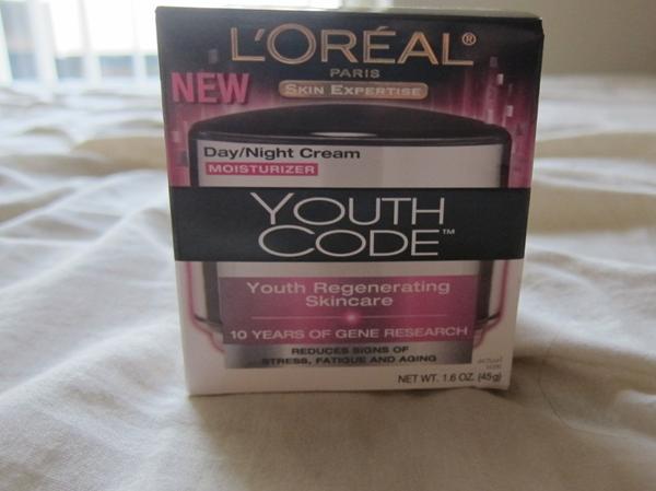 L’Oreal Youth Code Day Night Cream Moisturizer Review