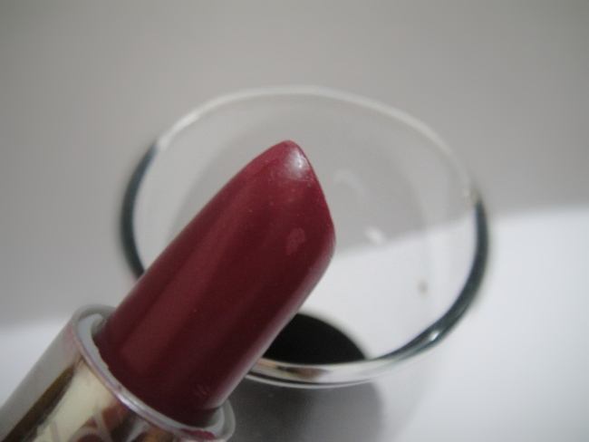 Wet n Wild Silk Finish Lipstick Dark Wine Review
