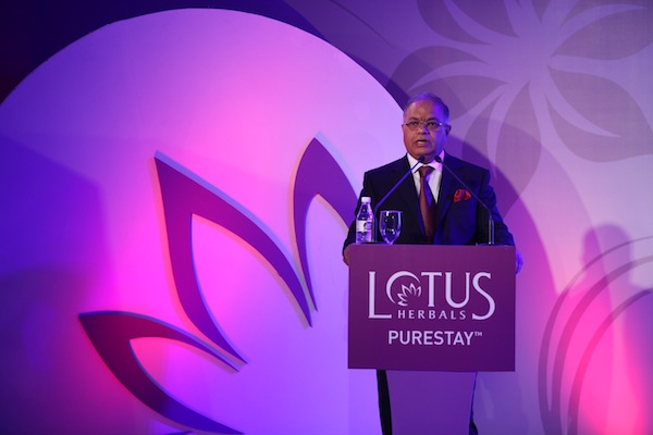 Mr Kamal Passi, Director Lotus Herbals , addressing the audience