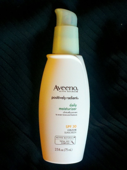 Aveeno Positively Radiant Daily Moisturizer Review