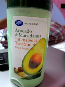 Boots Avocado and Macadamia Intensive Hair Treatment Review
