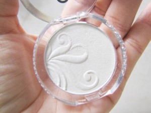 Essence Eyeshadow Chill Out