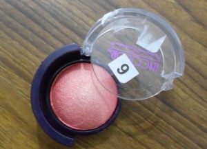 Incolor Professional Eyeshadow in Peach Review