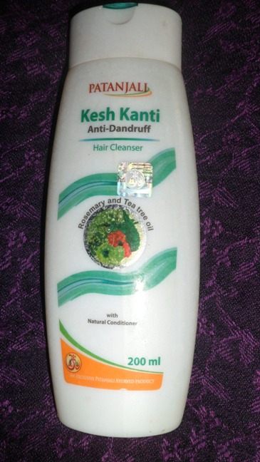 Patanjali Kesh Kanti Anti Dandruff Hair Cleanser Review