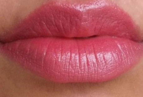 streetwear french rose lipstick lotd