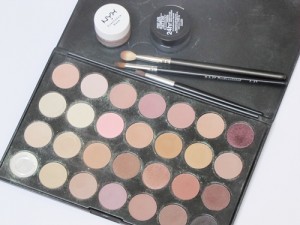 Sultry Silver Smokey Eye Products2