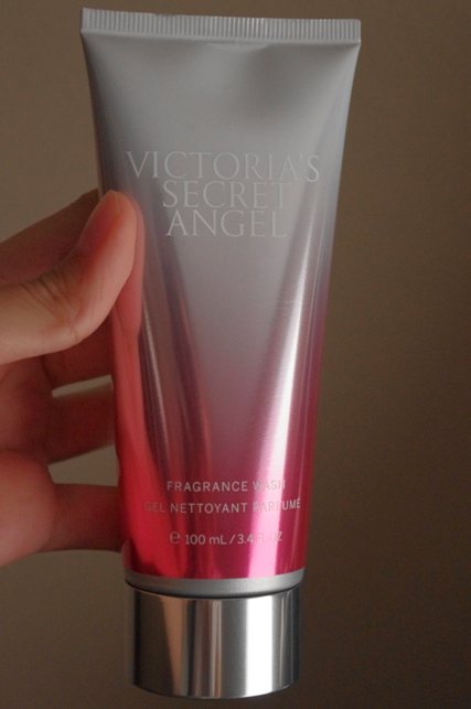 Victoria's Secret Angel Fragrance Wash Review
