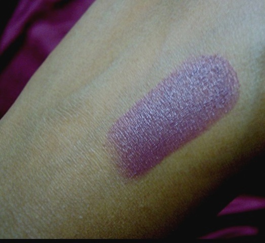 lakme 9 to 5 lip color nougat swatch