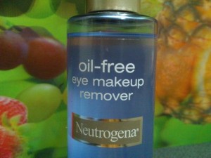 neutrogena oil free makeup remover 1