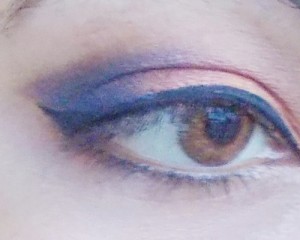 orange blue eyemakeup