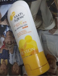 revlon touch glow sunscreen