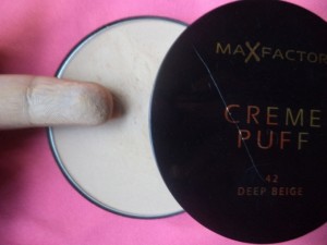 Beige Foundation Compact