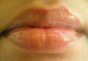 Coloressence Liquid lip color – Peaches N Cream (5)