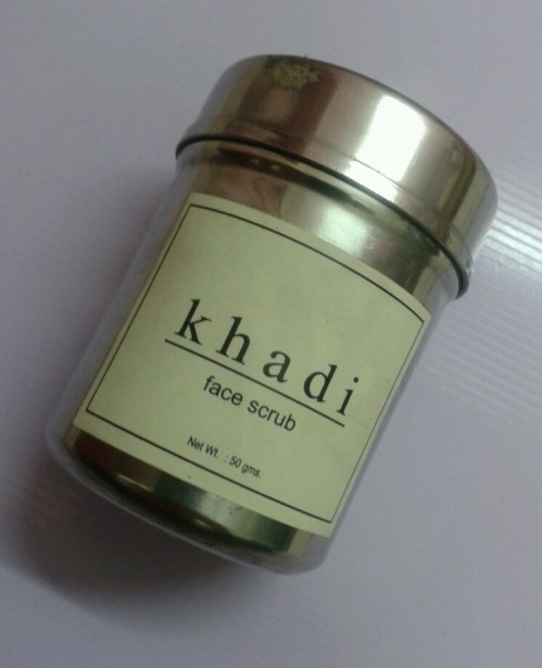 Khadi Face Scrub with Papaya and Sandal Review
