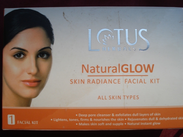 Lotus natural glow skin radiance facial kit