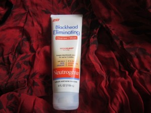 Neutrogena Blackhead Eliminating Cleanser Mask Review