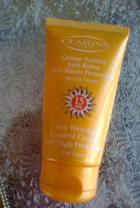 clarins sun wrinkle control cream