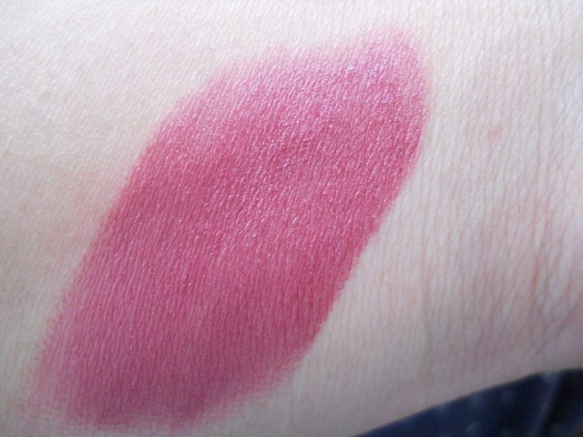 elle 18 color pops lipstick passion plum (4)