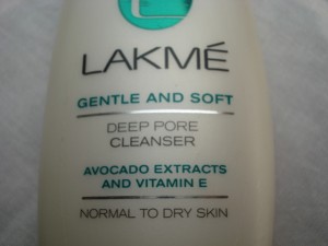 lakme gentle and soft deep pore cleanser 2