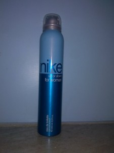 nike deo up or down
