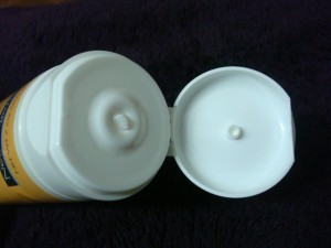 nuetrogena deep clean cream cleanser 2