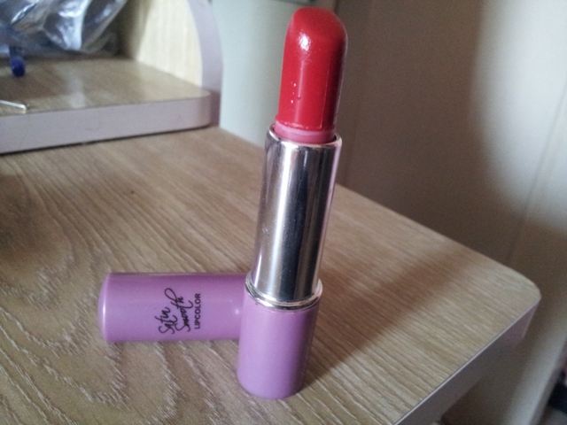 streetwear satin smooth lip color red rose