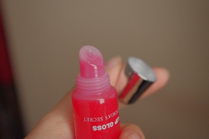Cherry Lip Gloss 2